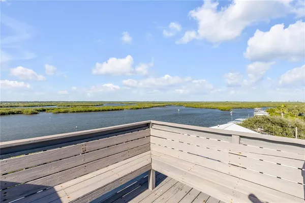 $1,998,200 | 824 Eel Avenue, New Smyrna Beach, FL 32169