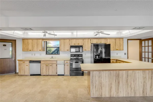 $1,998,200 | 824 Eel Avenue, New Smyrna Beach, FL 32169