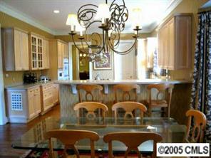 1218 Queens Road Charlotte, NC 28207 - Photo 6 of 8 Gallery Image 6