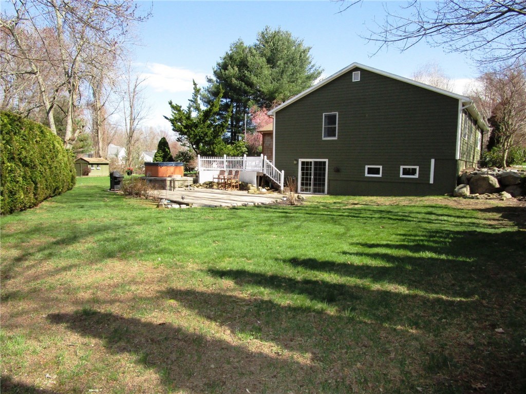 61 Fox Run Cranston, RI 02921 - Photo 34 of 35 Gallery Image 34