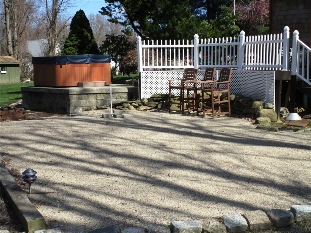 61 Fox Run Cranston, RI 02921 - Photo 35 of 35 Gallery Image 35