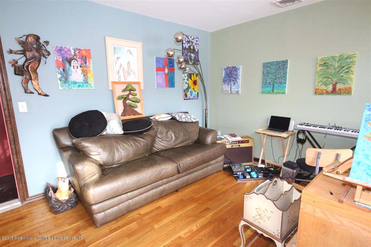 768 West Fingerboard Road Staten Island, NY 10305 - Photo 11 of 27 768 W FINGERBOARD DEN