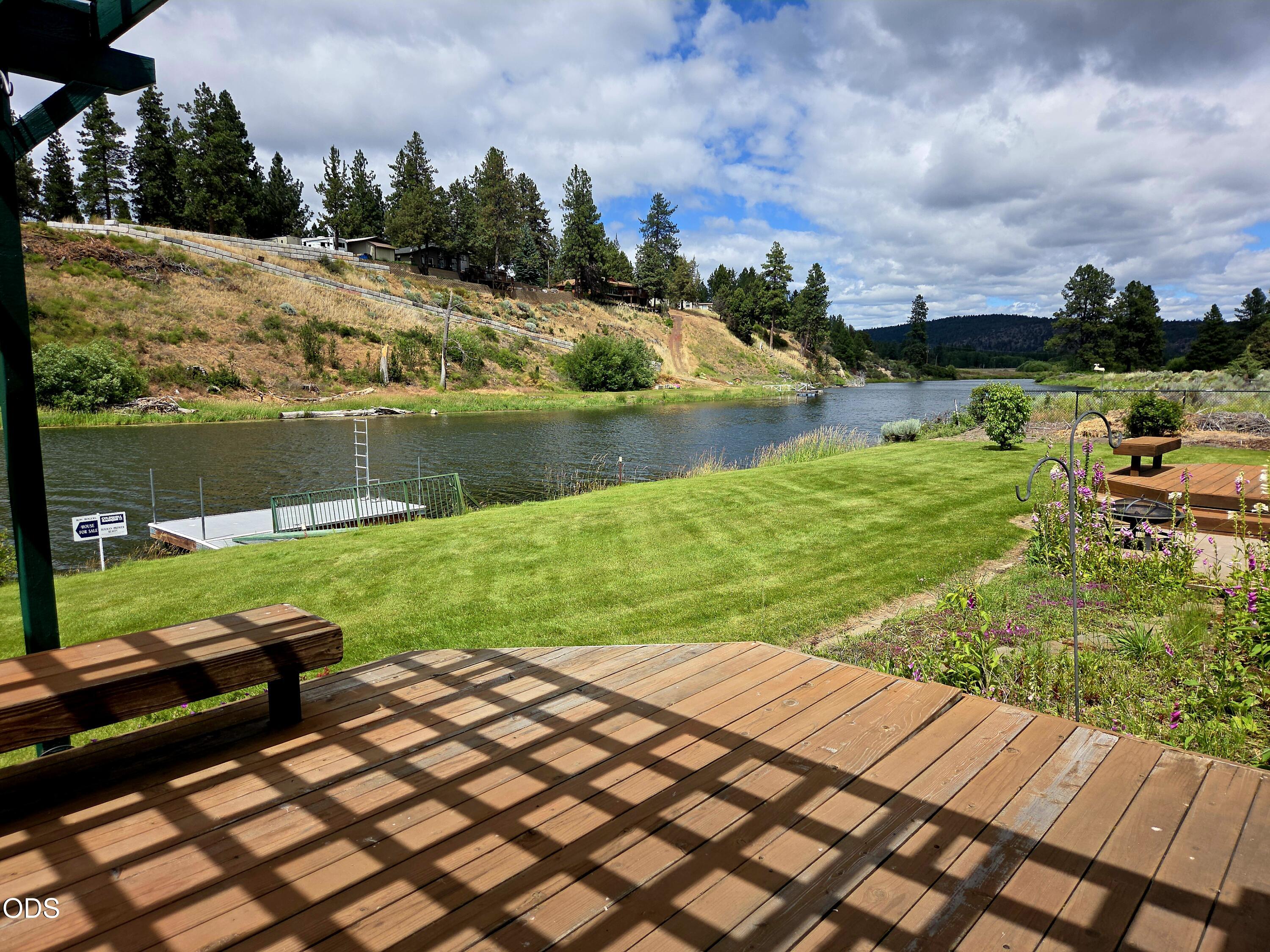 32928 Rivers Drive Chiloquin, OR 97624 - Photo 9 of 64 a view of a lake with a yard