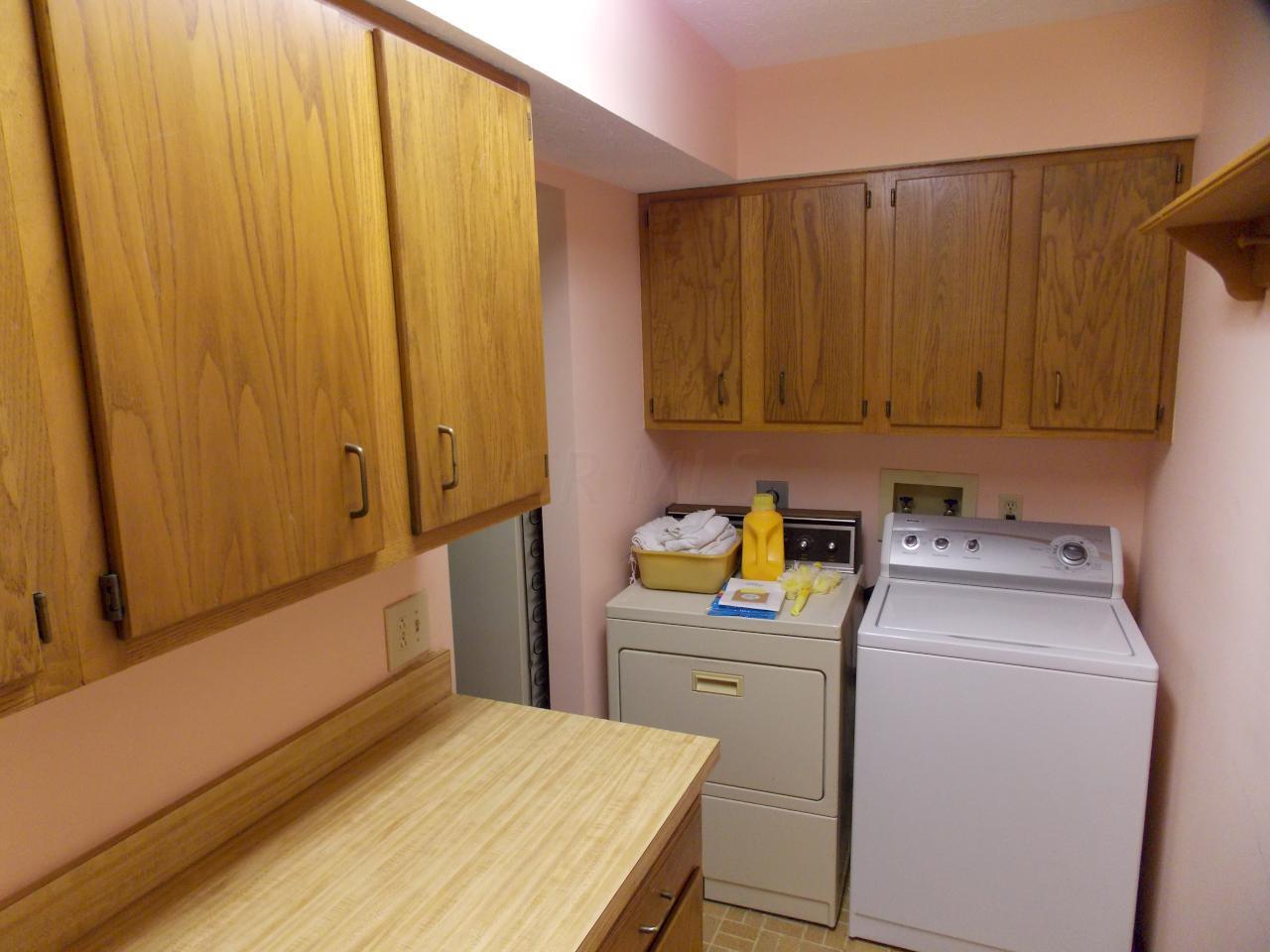 7377 Lewis Center Road Galena, OH 43021 - Photo 14 of 24 Gallery Image 14