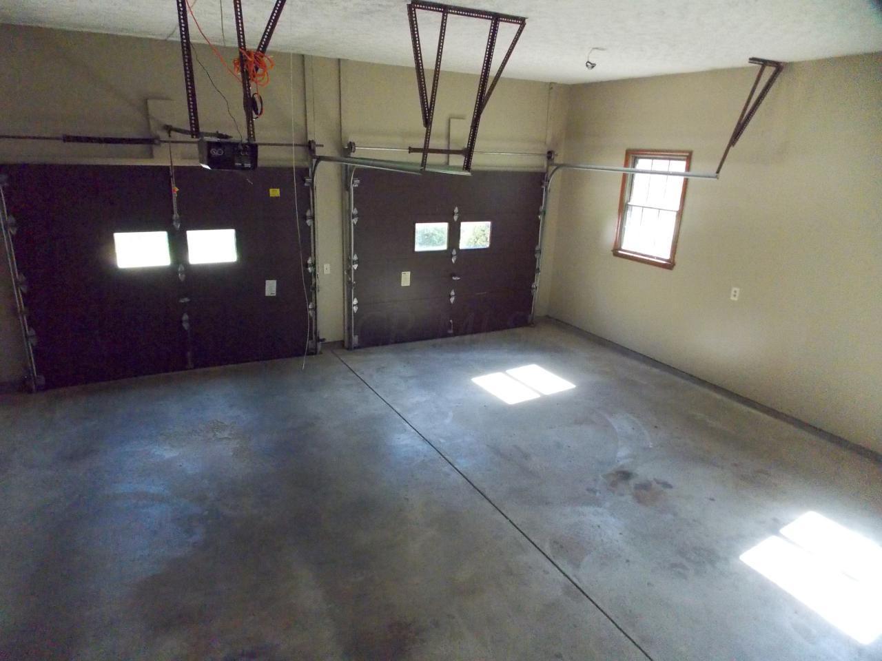 7377 Lewis Center Road Galena, OH 43021 - Photo 16 of 24 Gallery Image 16