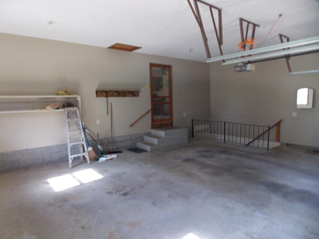 7377 Lewis Center Road Galena, OH 43021 - Photo 17 of 24 Gallery Image 17