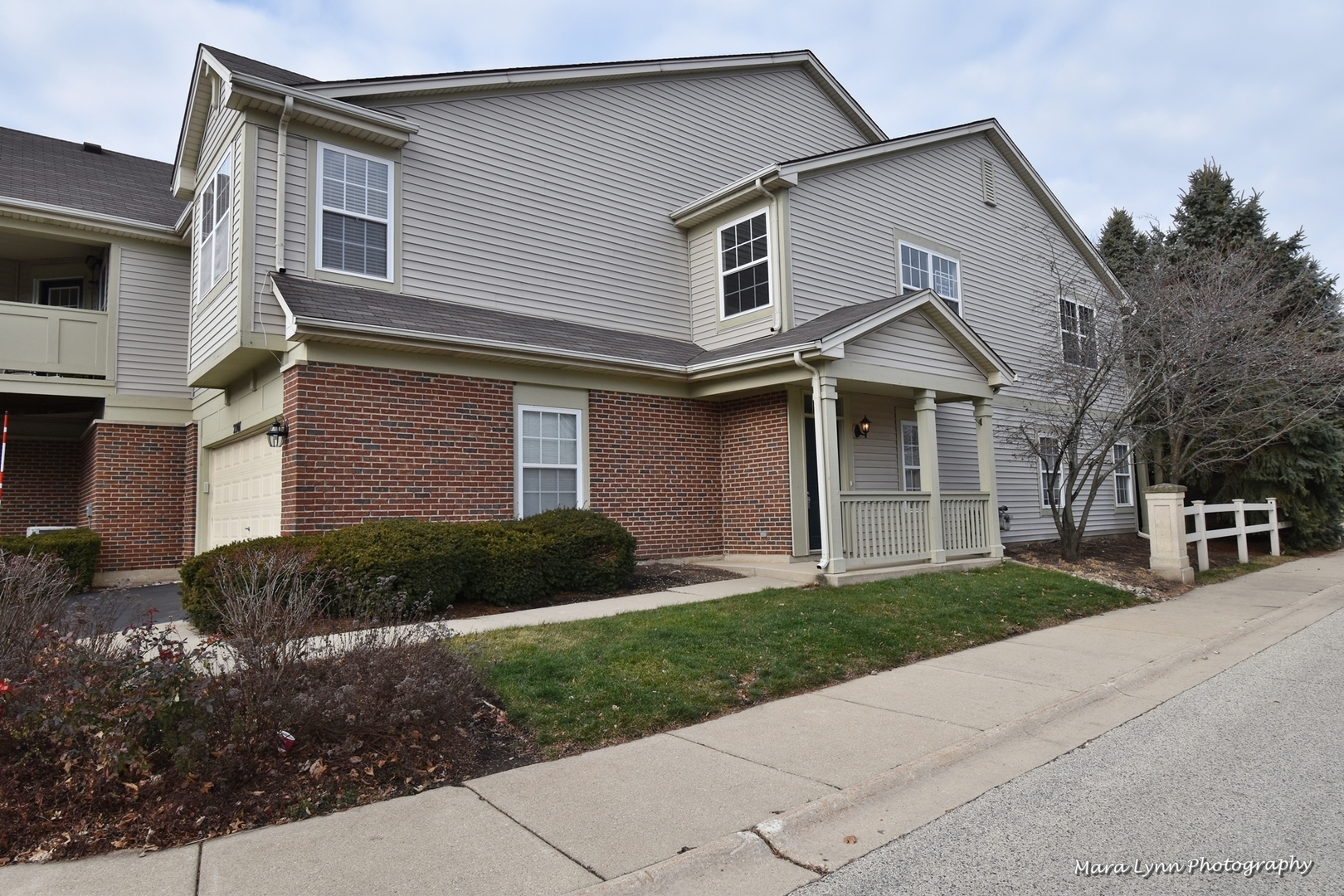 2207 Rockefeller Drive Geneva, IL 60134 - Photo 3 of 31