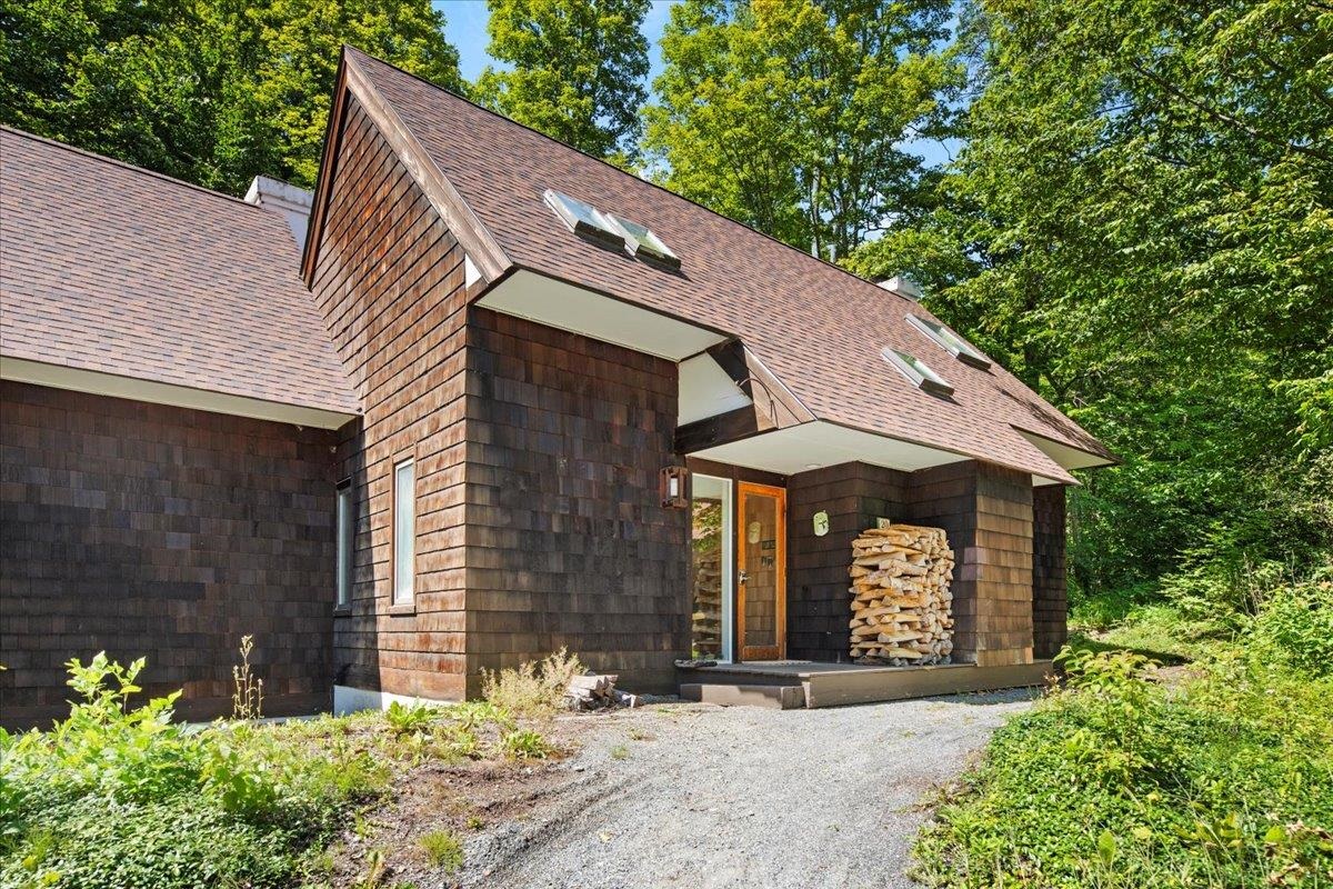 20 Maple Beech Road, Unit 20 Winhall, VT 05340 - Photo 23 of 30