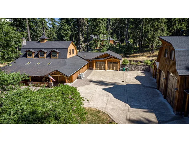 $1,450,000 | 40365 Tonga Lane, Springfield, OR 97478