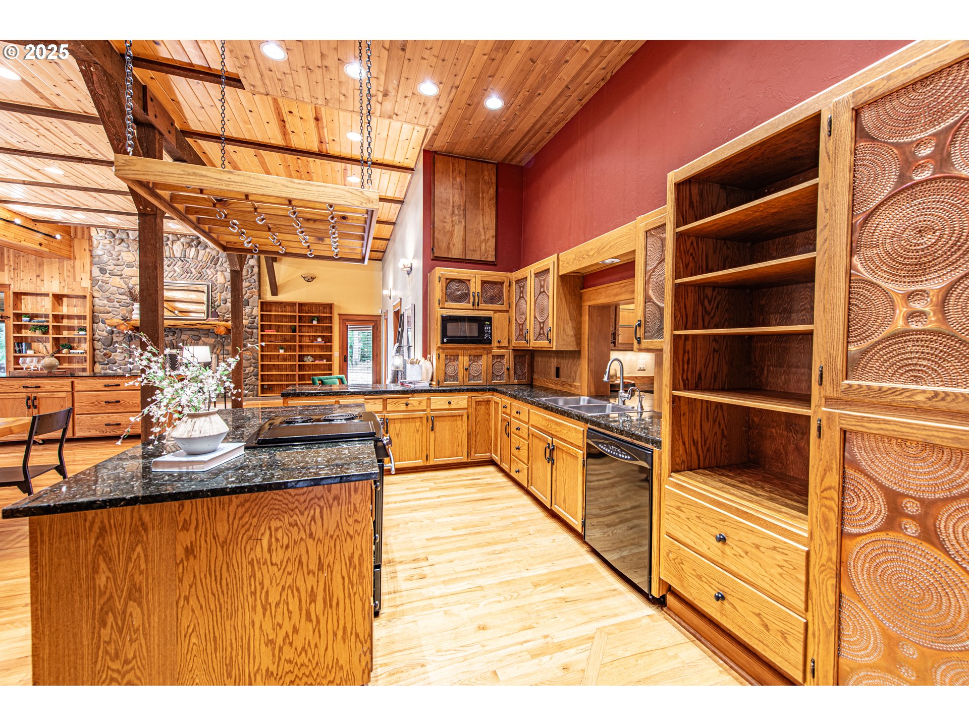 40365 Tonga Lane Springfield, OR 97478 - Photo 19 of 48