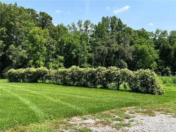 $650,000 | 5924 Dd Highway, Denver, MO 64441