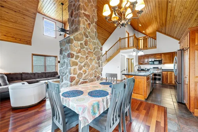 $650,000 | 5924 Dd Highway, Denver, MO 64441