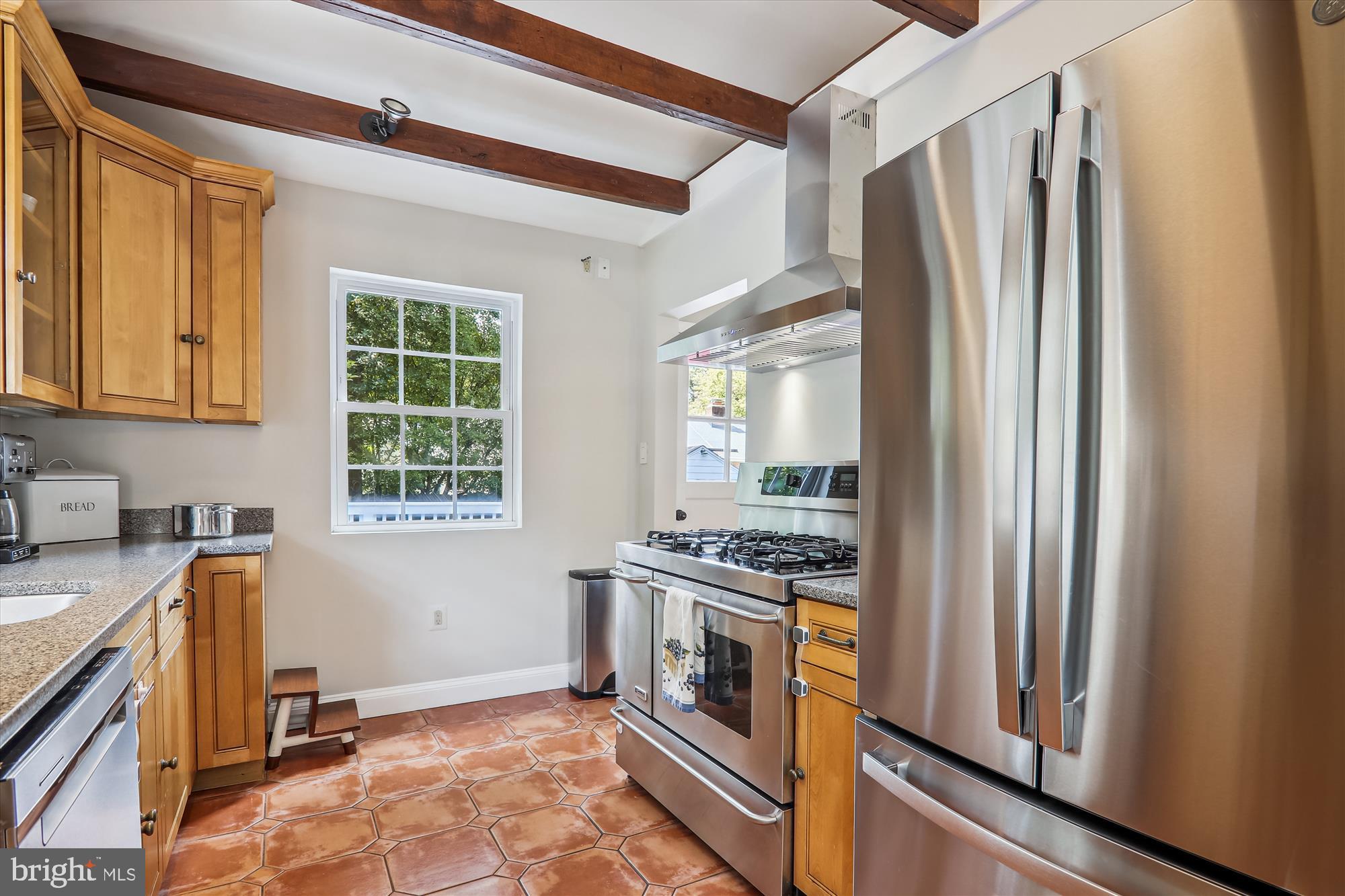 602 Stirling Road Silver Spring, MD 20901 - Photo 23 of 63 Kitchen