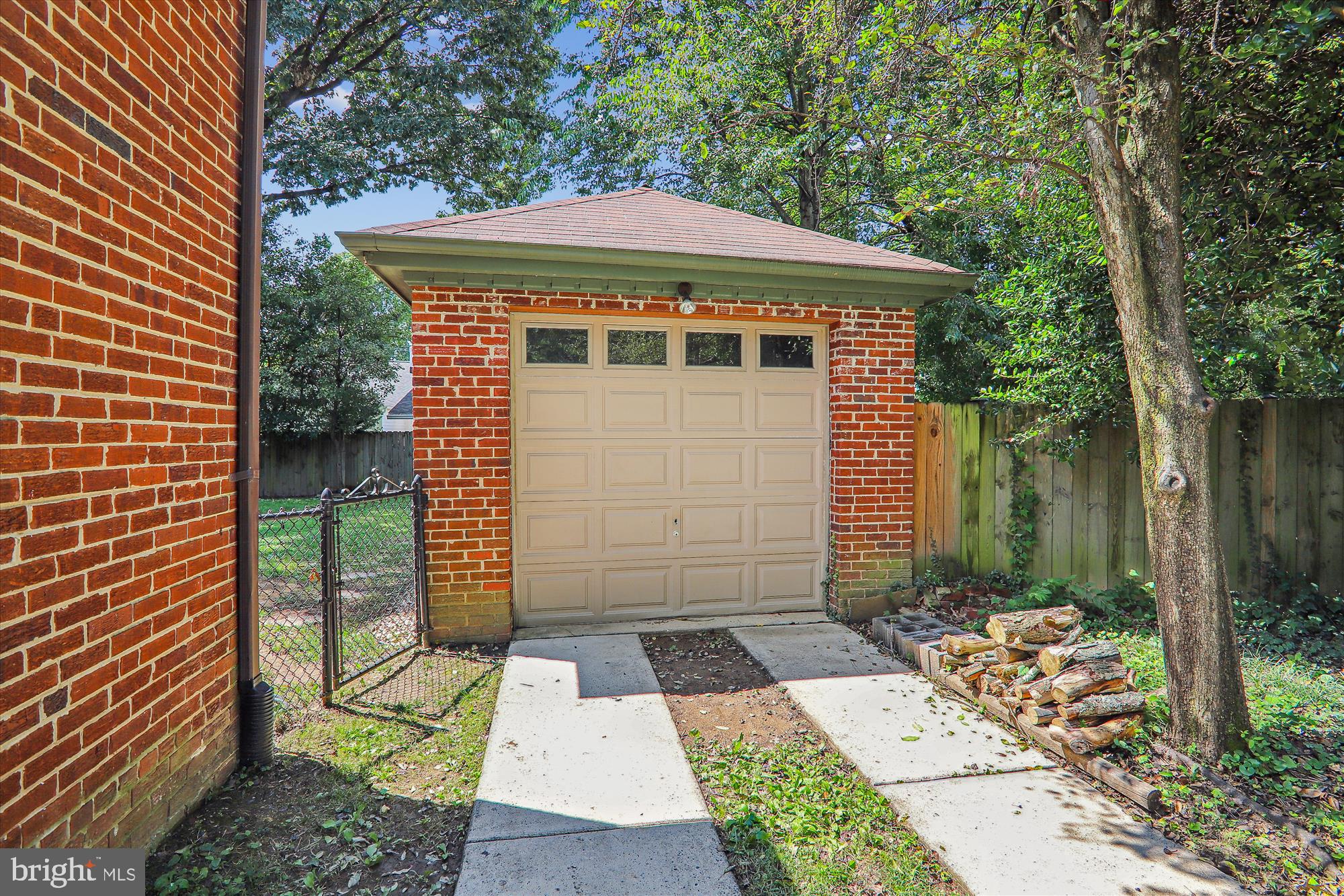 602 Stirling Road Silver Spring, MD 20901 - Photo 7 of 63 Detached Garage