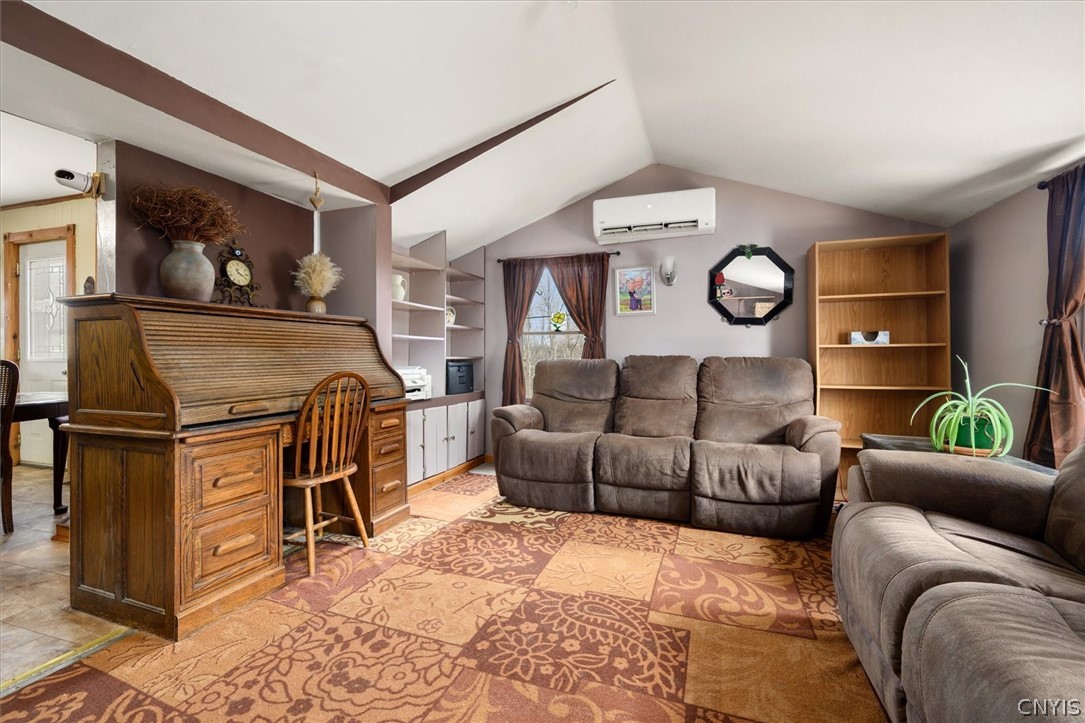 6126 Lowell Road Westmoreland, NY 13440 - Photo 14 of 45