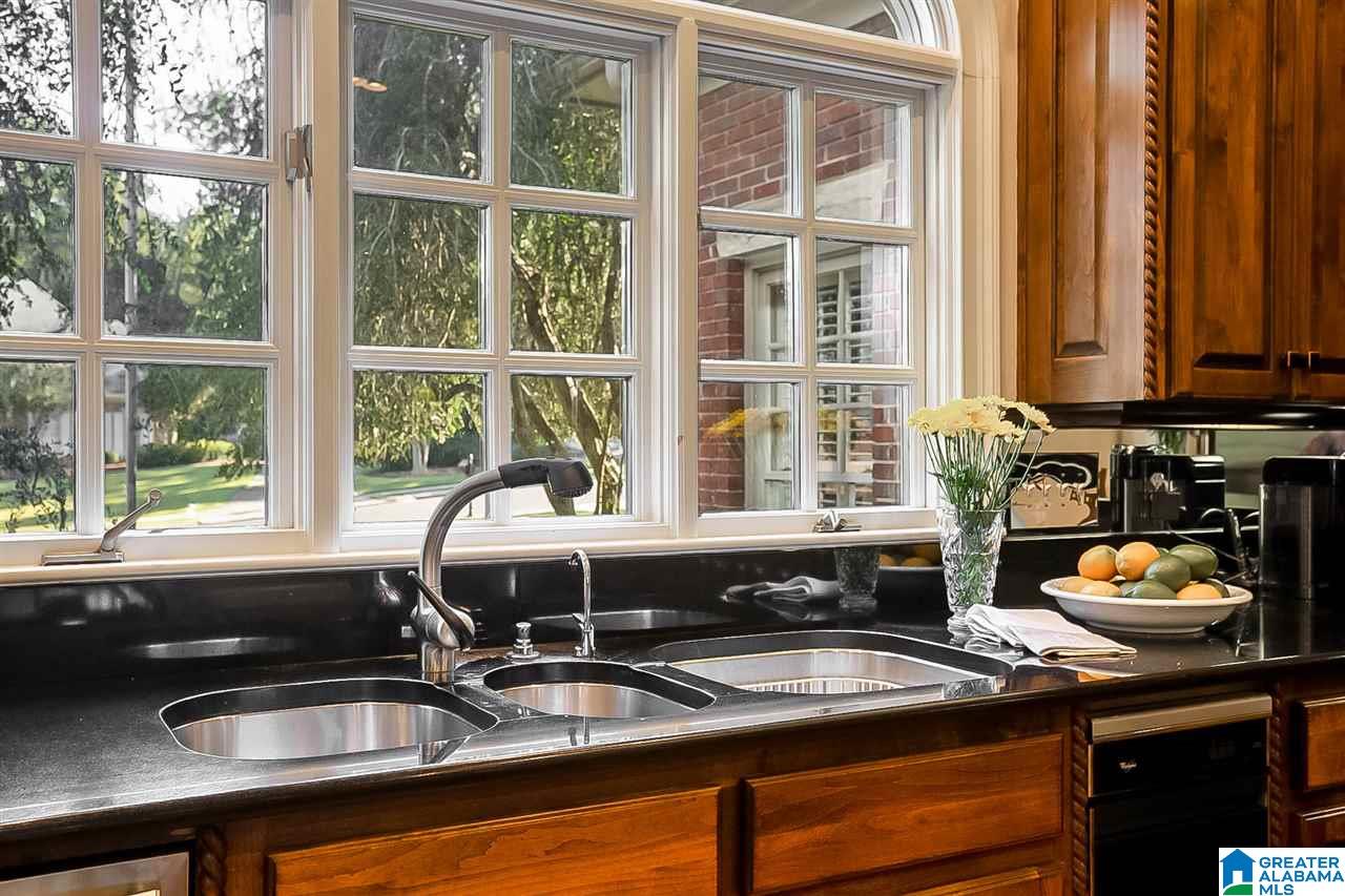 2105 Longleaf Trail Birmingham, AL 35243 - Photo 18 of 47