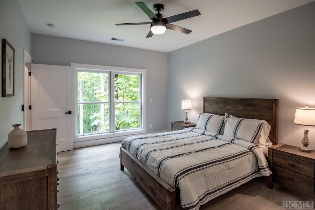 181 Narrows Road Sapphire, NC 28774 - Photo 47 of 66 Gallery Image 47