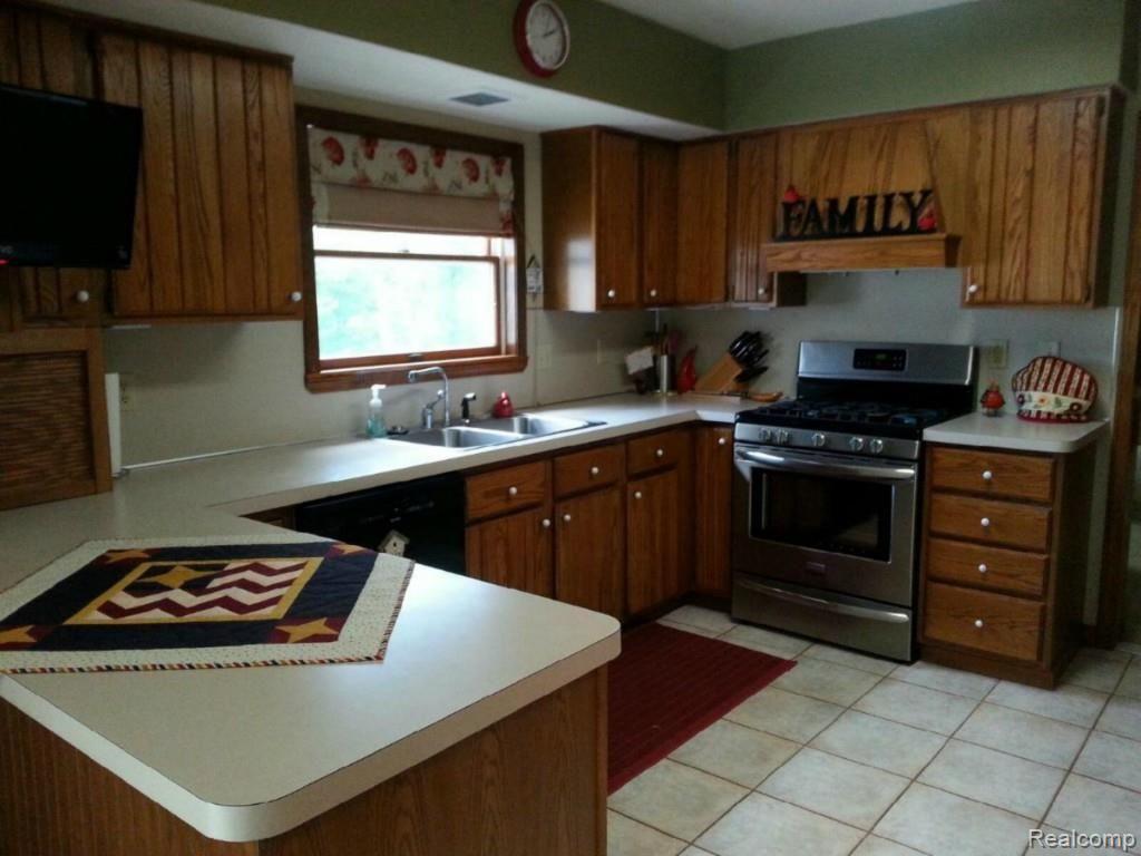 2383 North Morrish Road Flushing, MI 48433 - Photo 9 of 32 2014071495140021.jpg