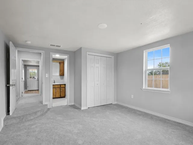 $225,000 | 107 East Riley Street, Bowie, TX 76230