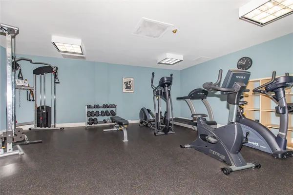 $1,849 | 1825 Mission Street, San Francisco, CA 94103