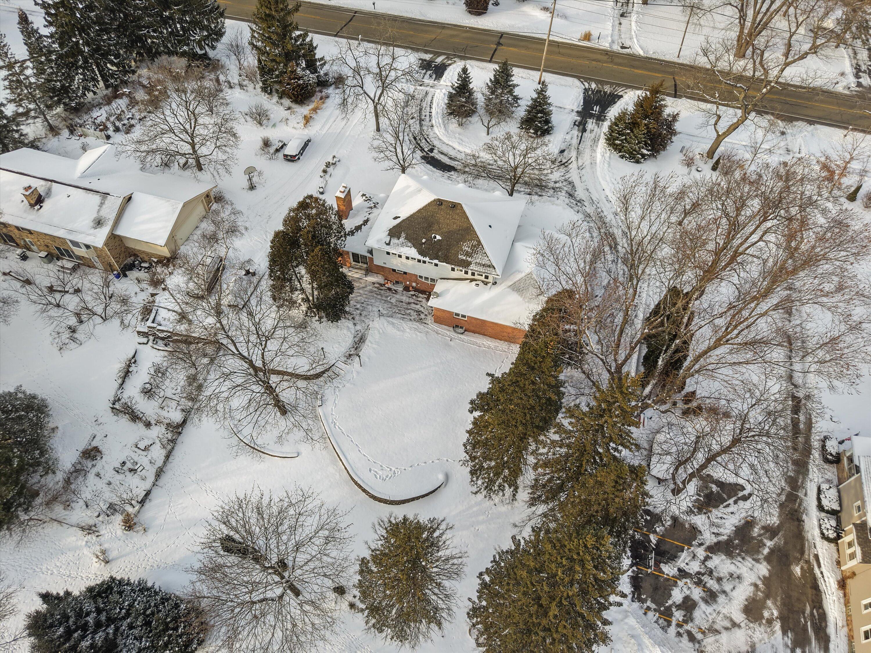 15165 West Burleigh Road Brookfield, WI 53005 - Photo 12 of 81 View 2