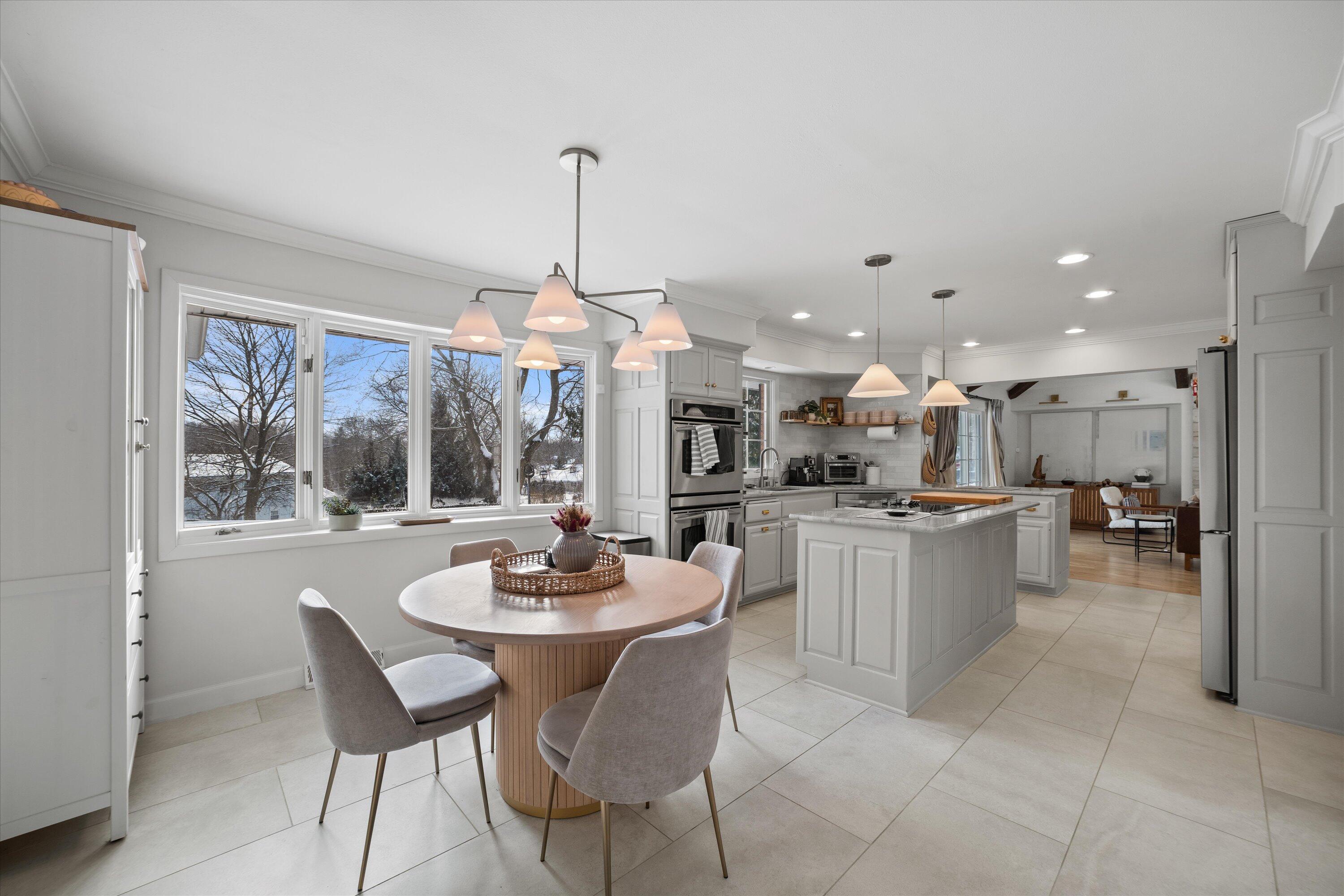 15165 West Burleigh Road Brookfield, WI 53005 - Photo 37 of 81 Casual Dining Area