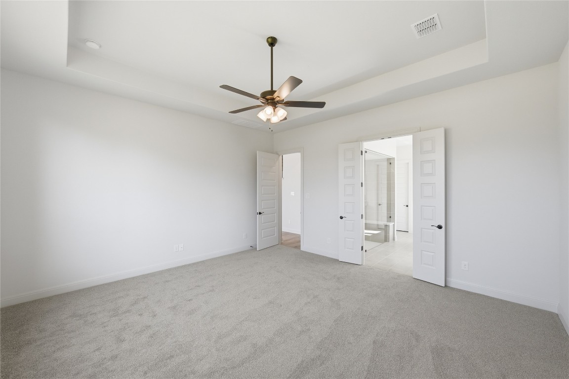 933 Sunny Ridge Drive Leander, TX 78641 - Photo 7 of 16 a view of an empty room