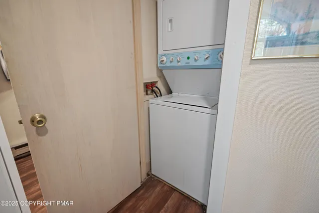 a view of washer and dryer