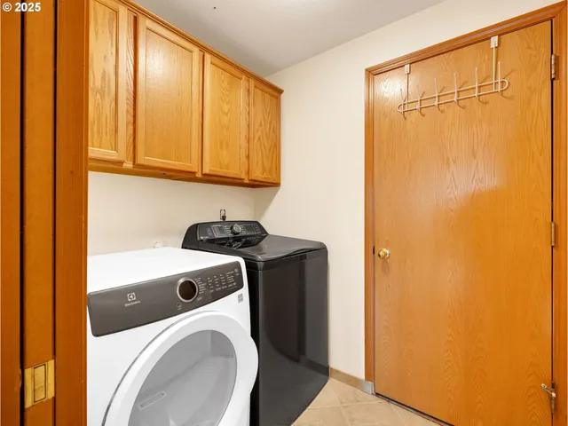 $430,000 | 37578 Rachael Drive, Sandy, OR 97055