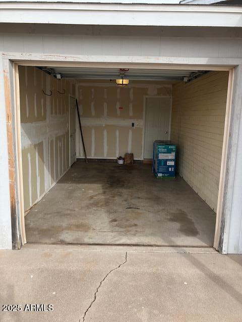 824 West Parkway Boulevard Tempe, AZ 85281 - Photo 7 of 28 a view of front door