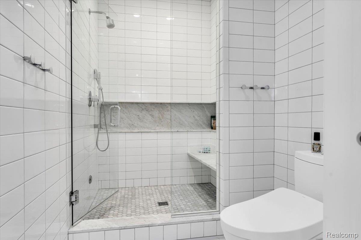 195 Baldwin Road Birmingham, MI 48009 - Photo 55 of 76 Jack & Jill