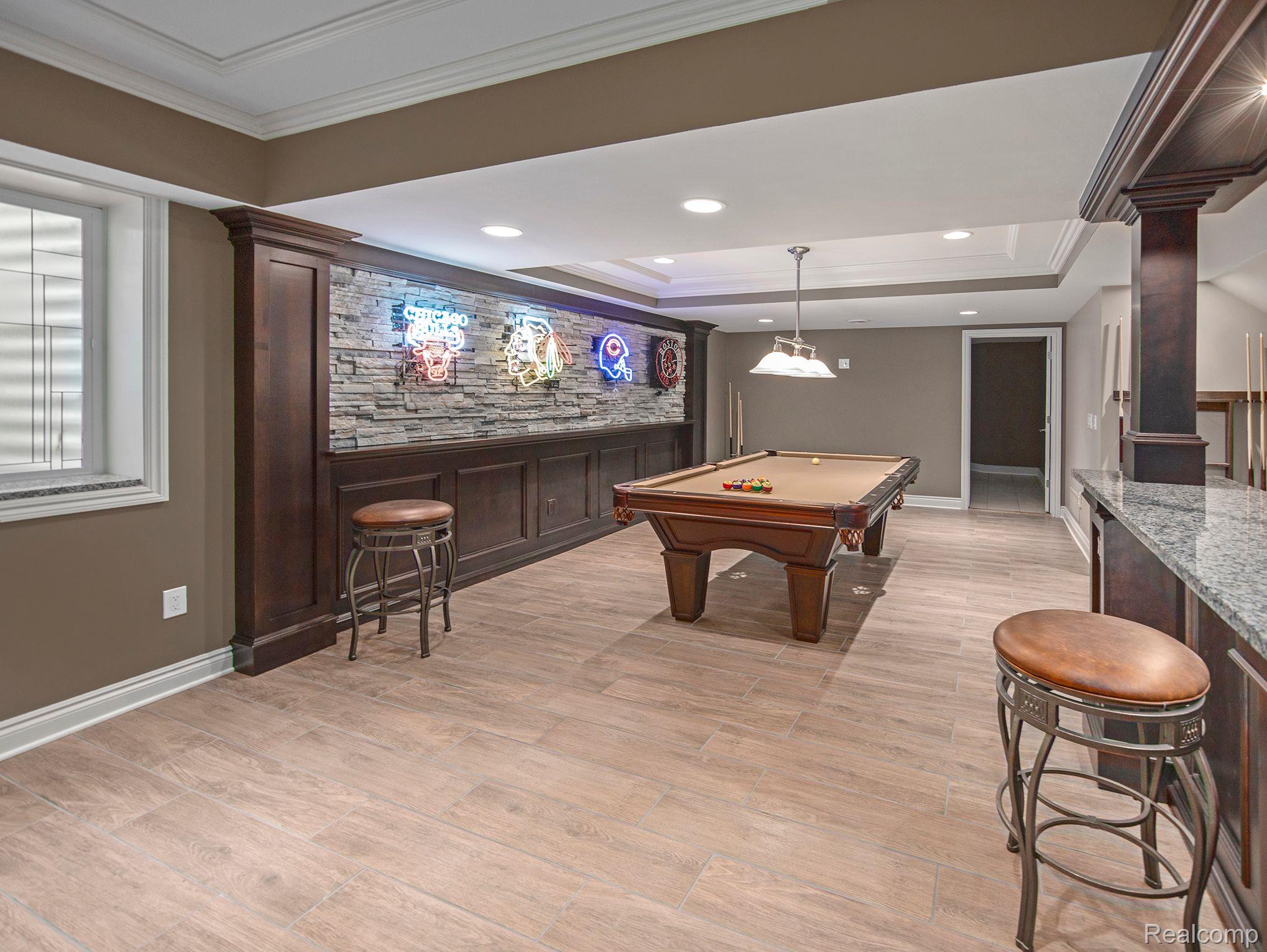 3133 Emeraude Court Rochester, MI 48306 - Photo 48 of 62 Gallery Image 48