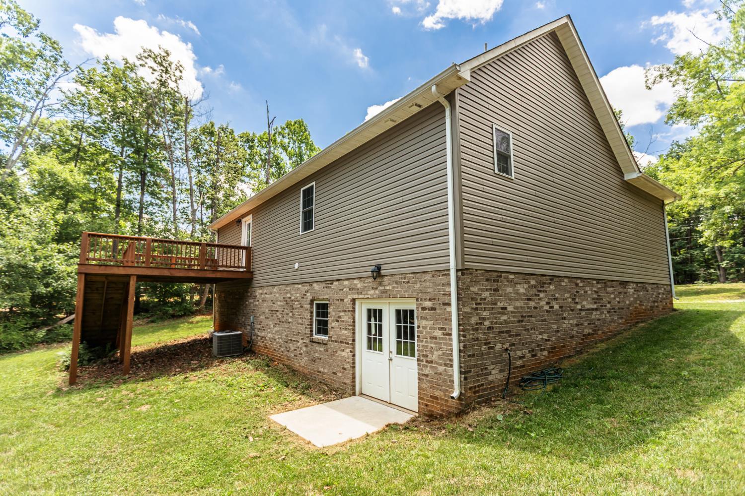 316 Tower Hill Road Appomattox, VA 24522 - Photo 42 of 46