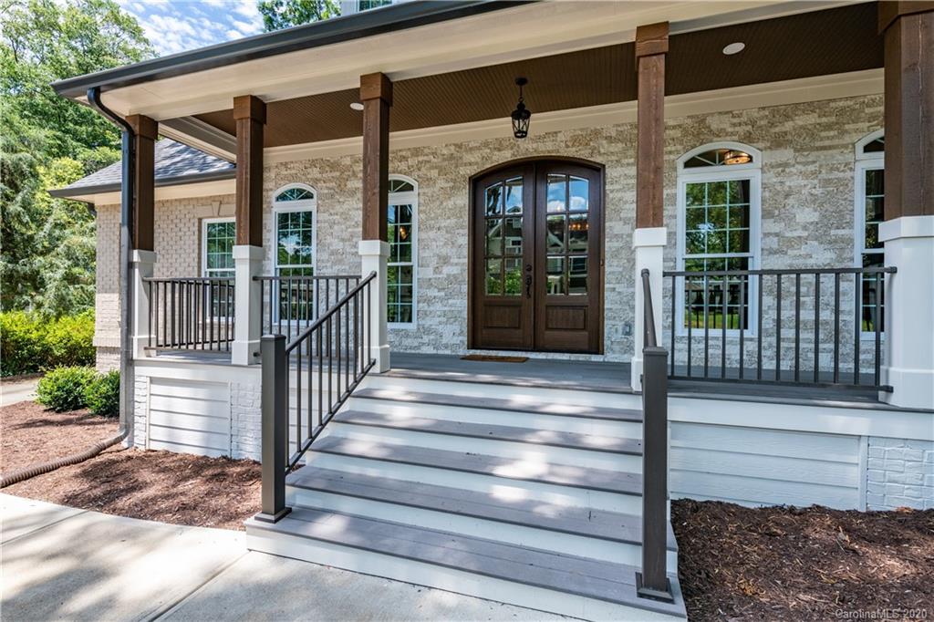 535 Spring Street Davidson, NC 28036 - Photo 2 of 25 Gallery Image 2