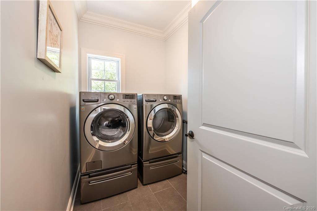 535 Spring Street Davidson, NC 28036 - Photo 14 of 25 Gallery Image 14