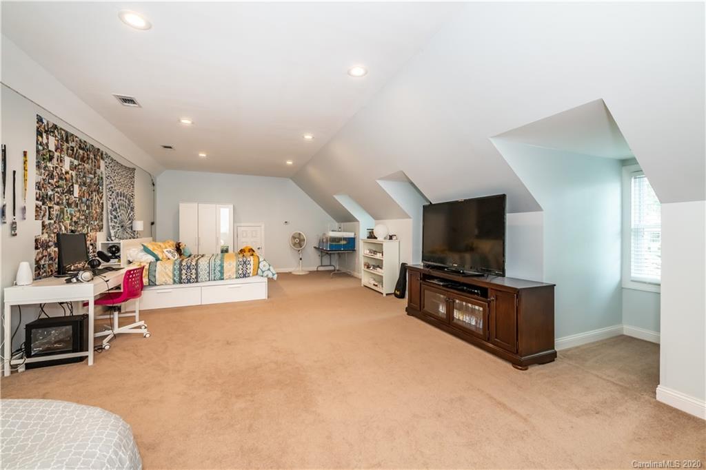535 Spring Street Davidson, NC 28036 - Photo 20 of 25 Gallery Image 20