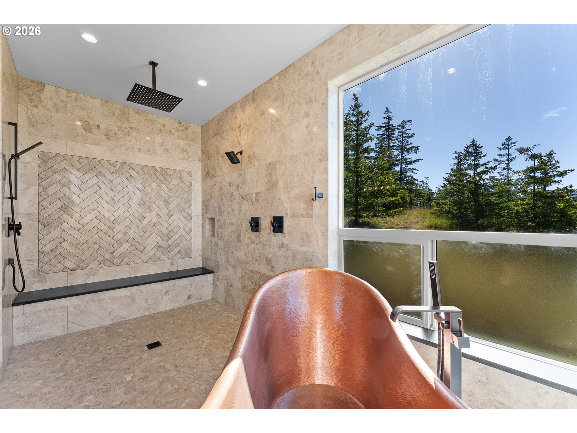 95665 Spirit Ridge Road Gold Beach, OR 97444 - Photo 13 of 43 Owner's Suite Bathroom
