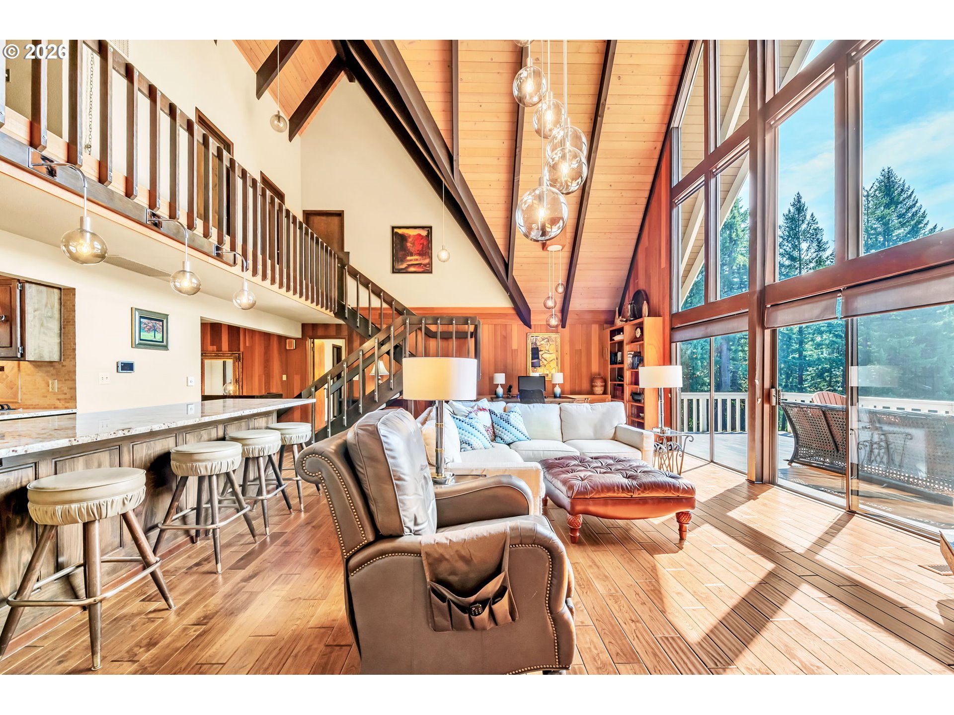 90790 Hill Road Springfield, OR 97478 - Photo 5 of 48 Great Room