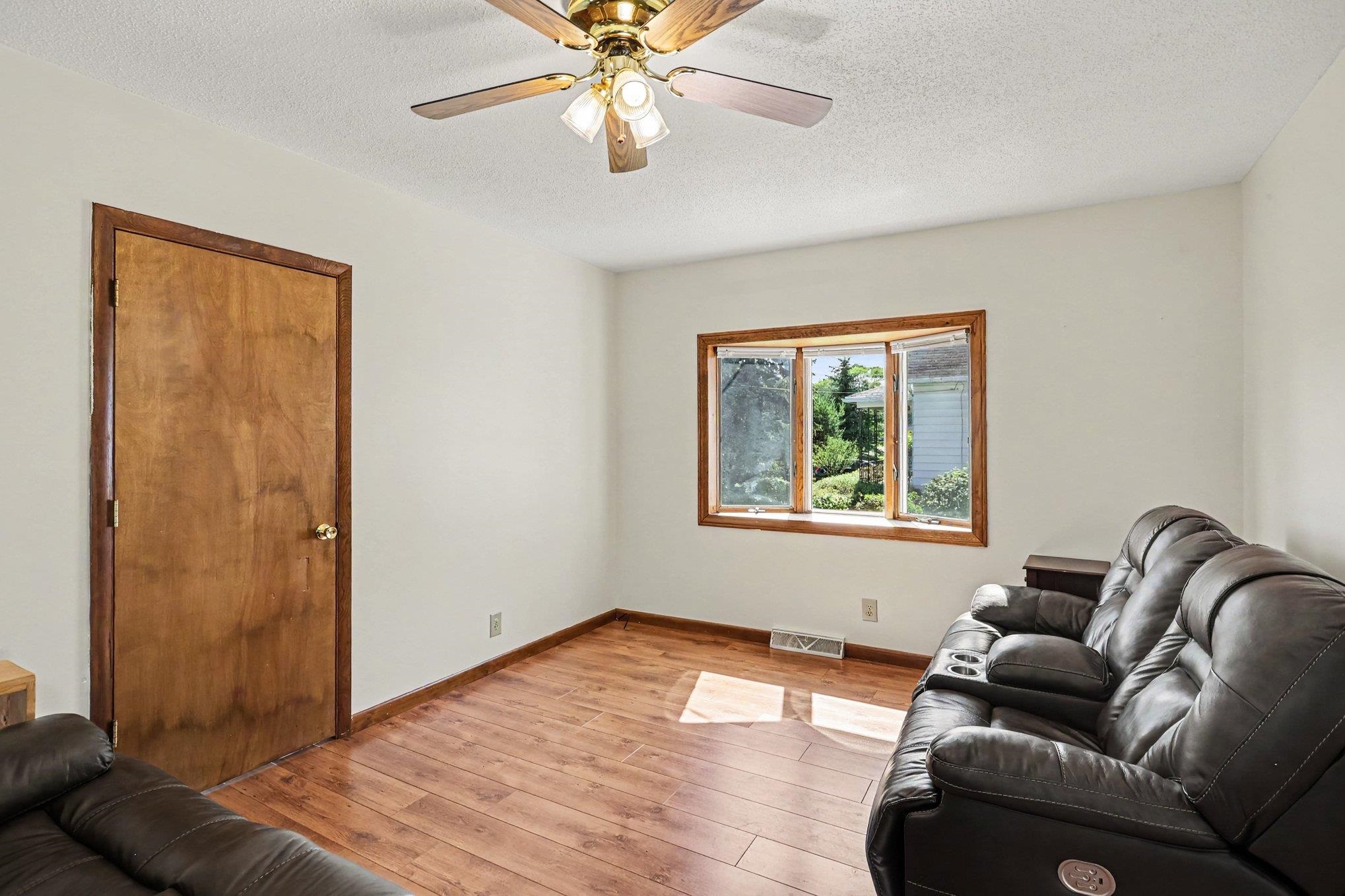 2605 25th Street Bay City, MI 48708 - Photo 11 of 28