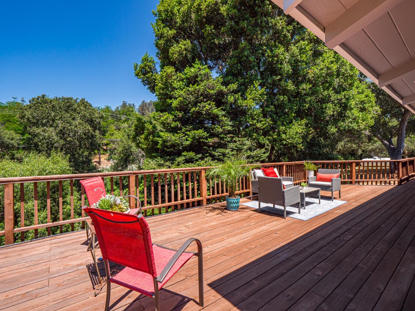 181 Barnes Road Aptos, CA 95003 - Photo 18 of 64 Gallery Image 18