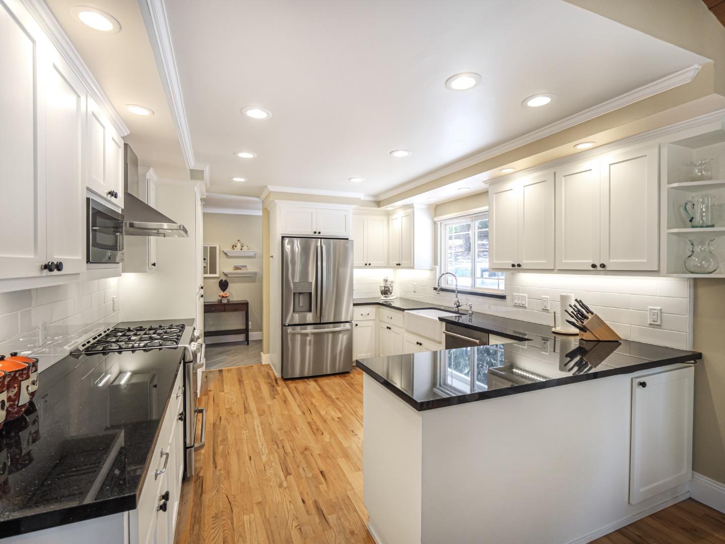 181 Barnes Road Aptos, CA 95003 - Photo 26 of 64 Gallery Image 26
