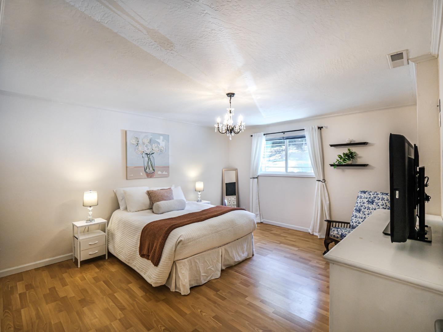 181 Barnes Road Aptos, CA 95003 - Photo 32 of 64 Gallery Image 32