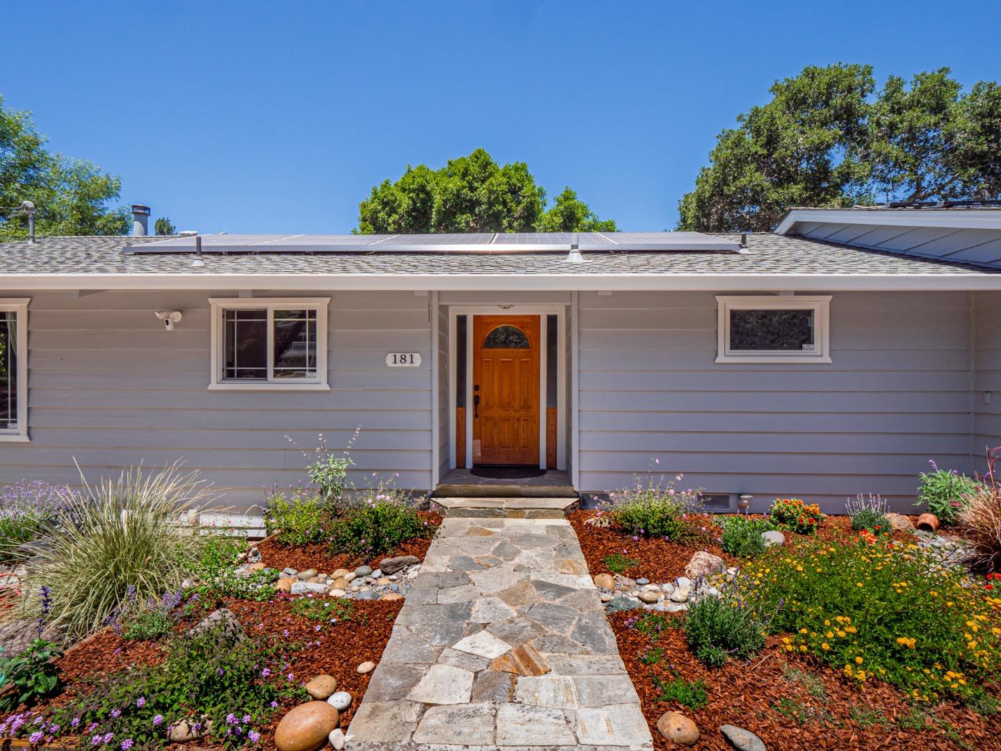 181 Barnes Road Aptos, CA 95003 - Photo 9 of 64 Gallery Image 9