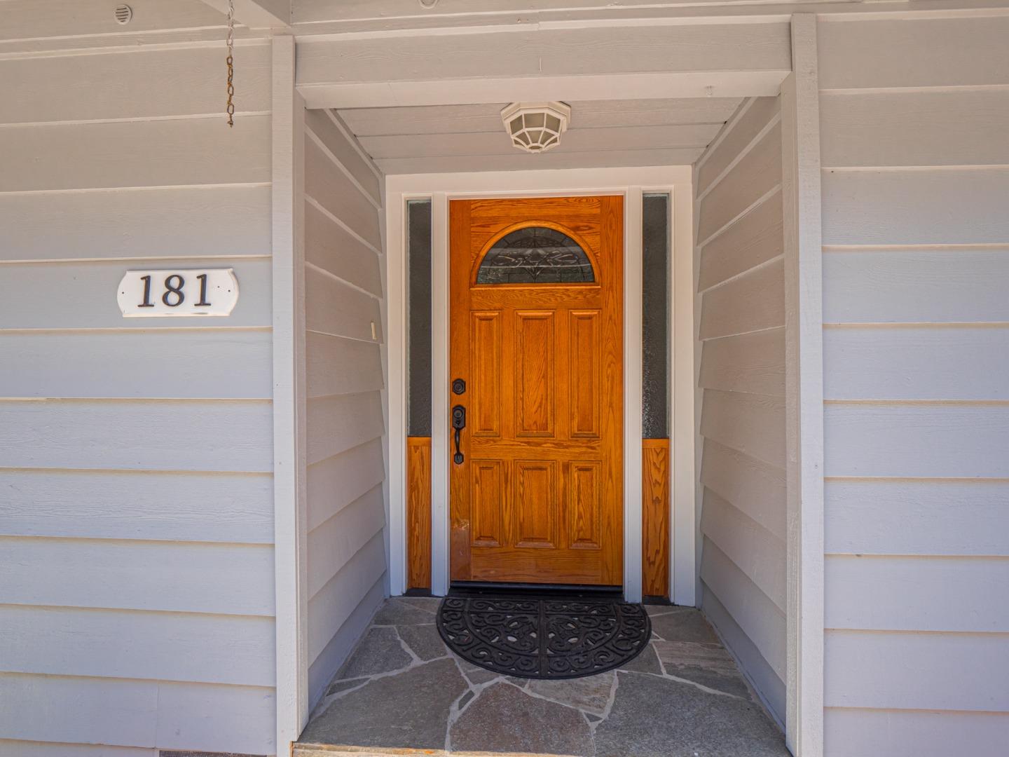 181 Barnes Road Aptos, CA 95003 - Photo 10 of 64 Gallery Image 10