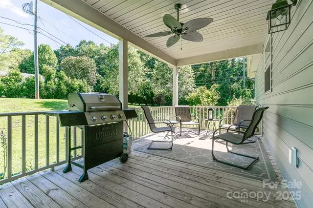 $616,500 | 22 Forge Shadow Drive, Mills River, NC 28759