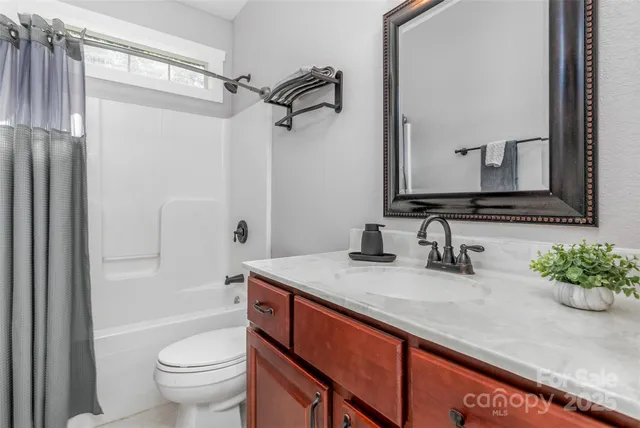 $616,500 | 22 Forge Shadow Drive, Mills River, NC 28759