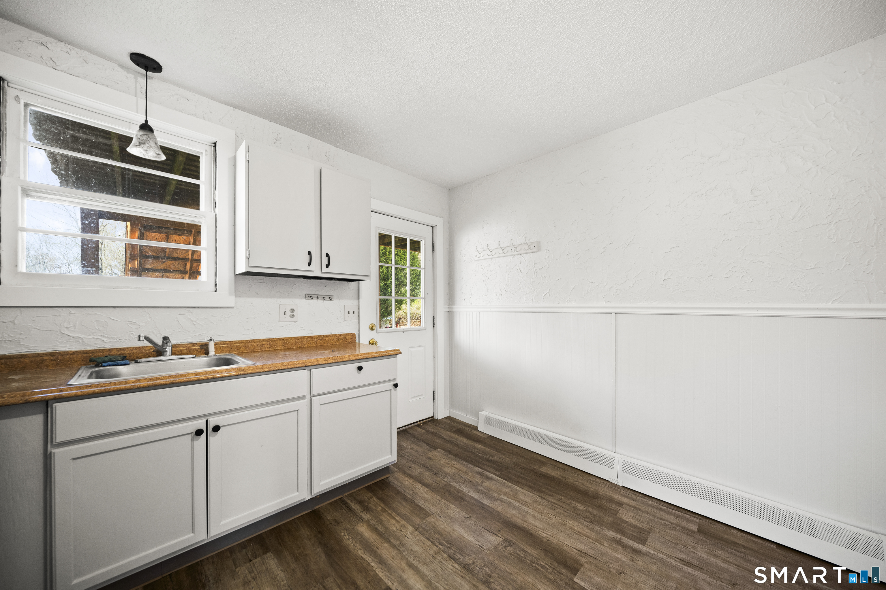 73 Main Street Somers, CT 06071 - Photo 7 of 20