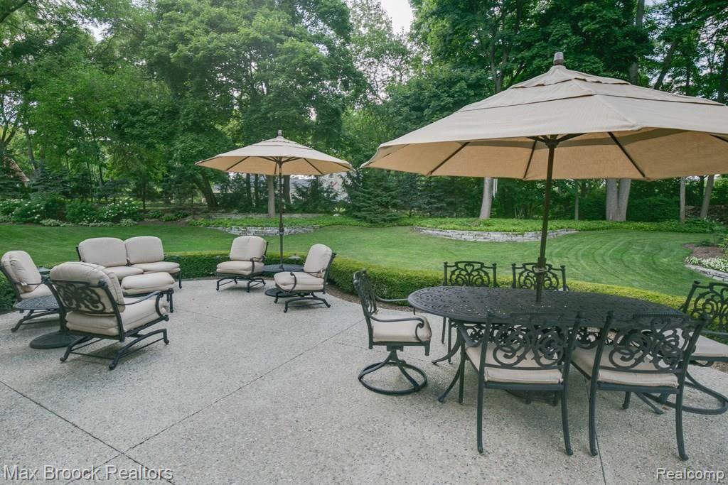 734 Palms Road Bloomfield Hills, MI 48304 - Photo 39 of 43 734PalmsRd-53.jpg
