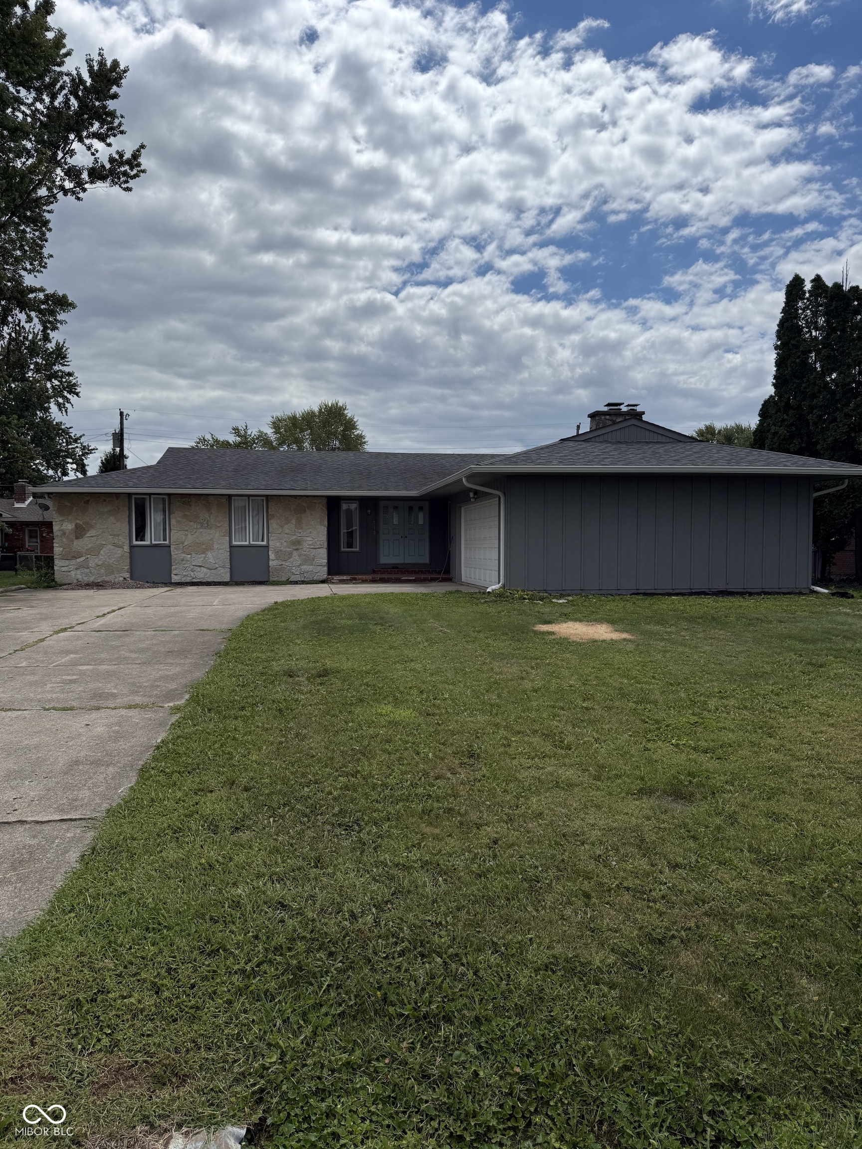 713 Rustic Road Anderson, IN 46013 - Photo 1 of 14 Gallery Image 1