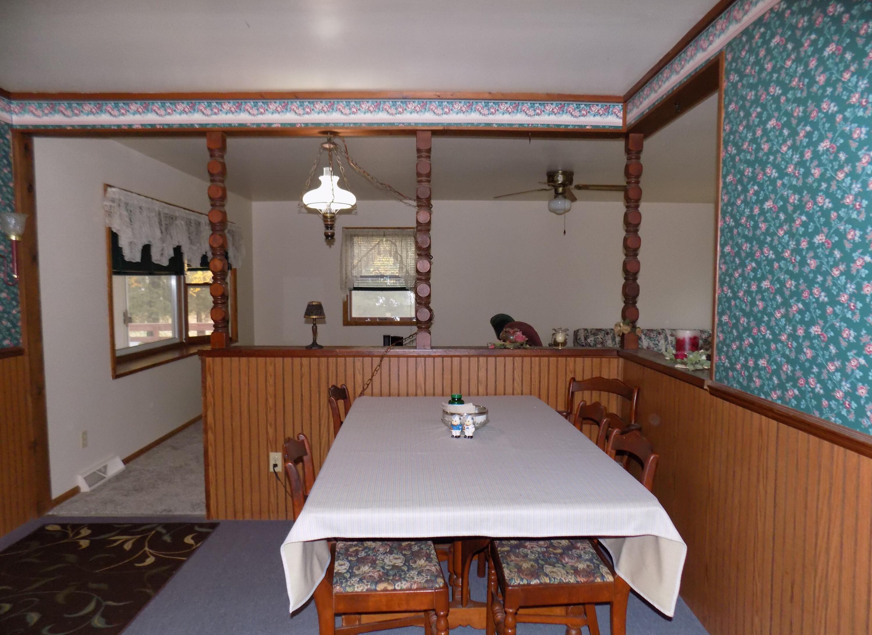 2527 Pinewood Circle Cheboygan, MI 49721 - Photo 15 of 25 Gallery Image 15